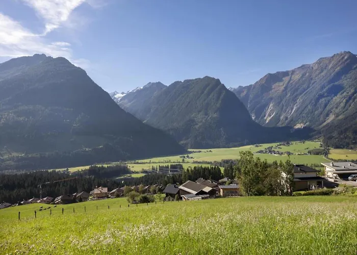 Domek alpejski With Shared Swimming Pool