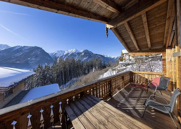 With Shared Swimming Pool Neukirchen am Großvenediger