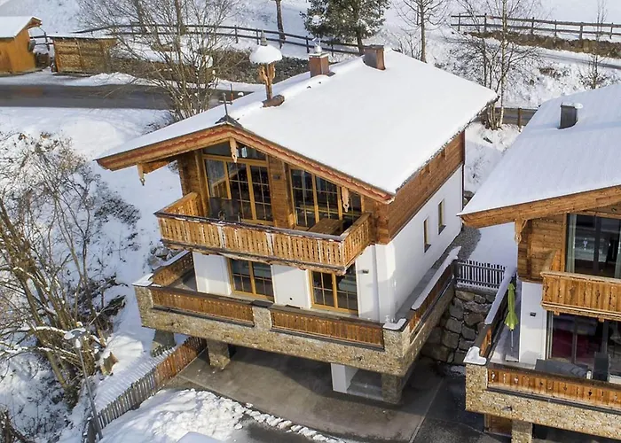 With Shared Swimming Pool Neukirchen am Großvenediger